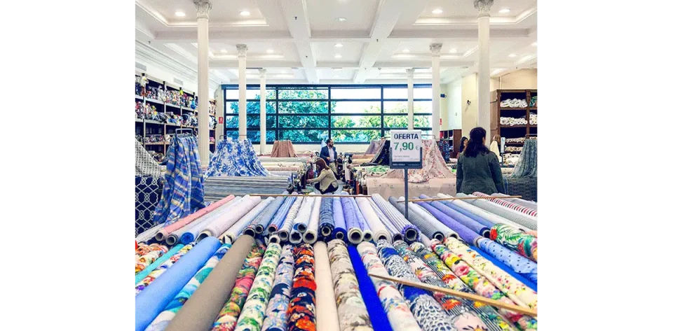 Proyecto de iluminación de la tienda Ribes y Casa 2